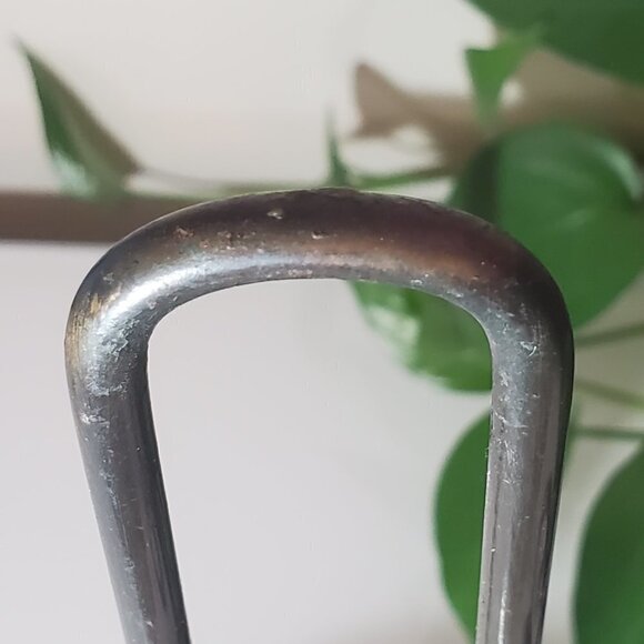 Metal Paper Towel Holder - Vintage - Decorative - Picture 9 of 9